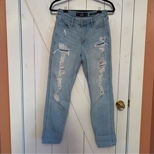 Women's 27 Junior's 5 5R Hollister High Rise Mom Jeans Light Wash Distressed